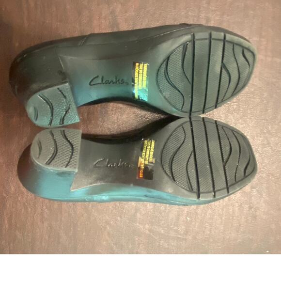 Clarks Bendables Black Leather 2 Inch Heel‎ Mule Clog Size 7.5M Classic Comfort - Picture 7 of 8